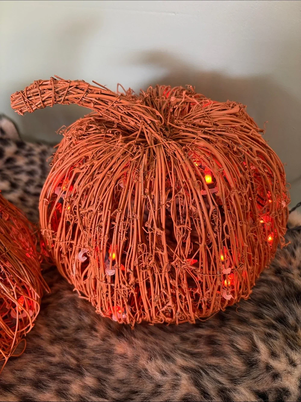 💎RARE💎2 Large Pottery Barn Orange Wicker Light Up Pumpkins